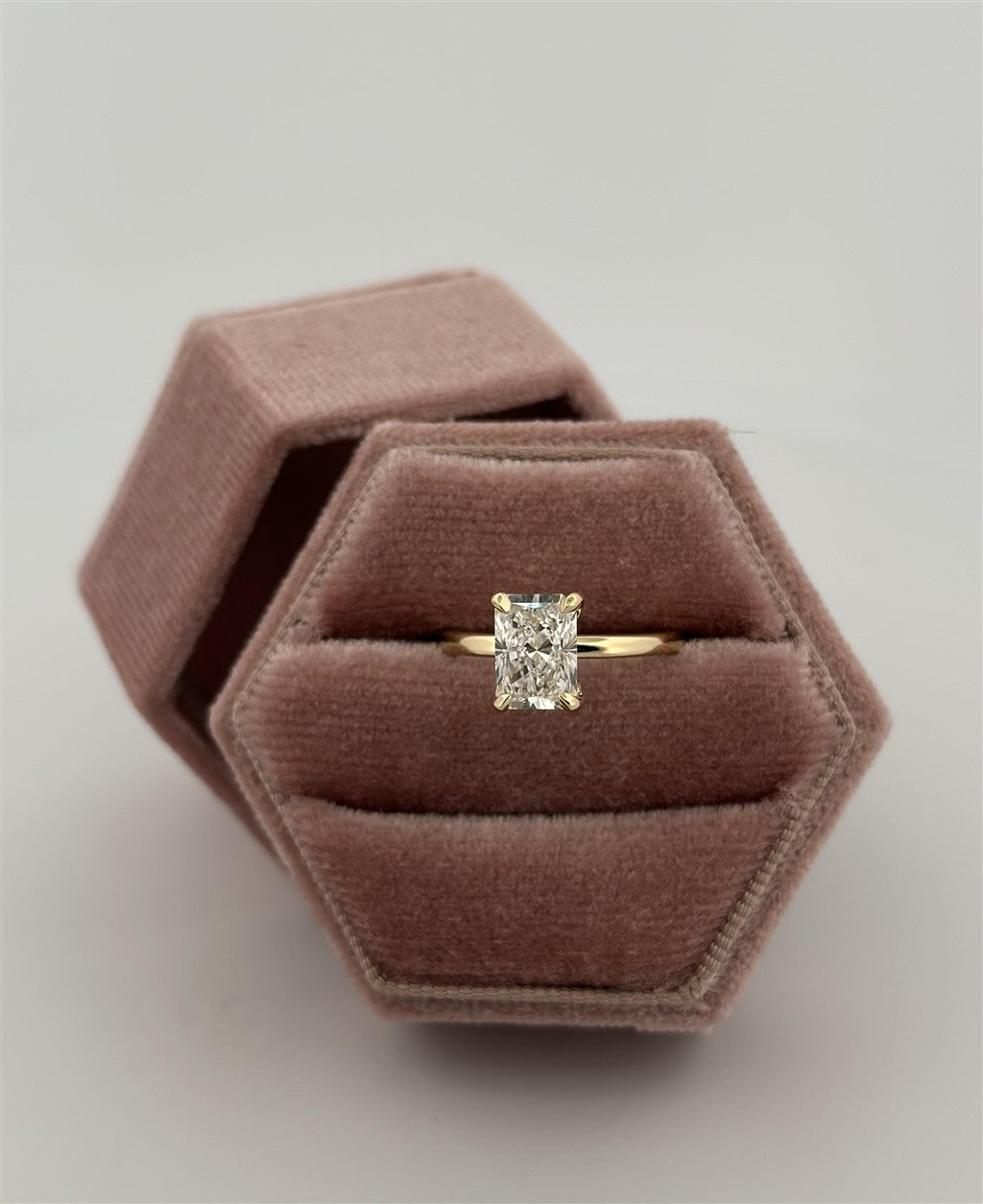 Yellow Gold Lab Grown Radiant Cut Diamond Engagement Ring