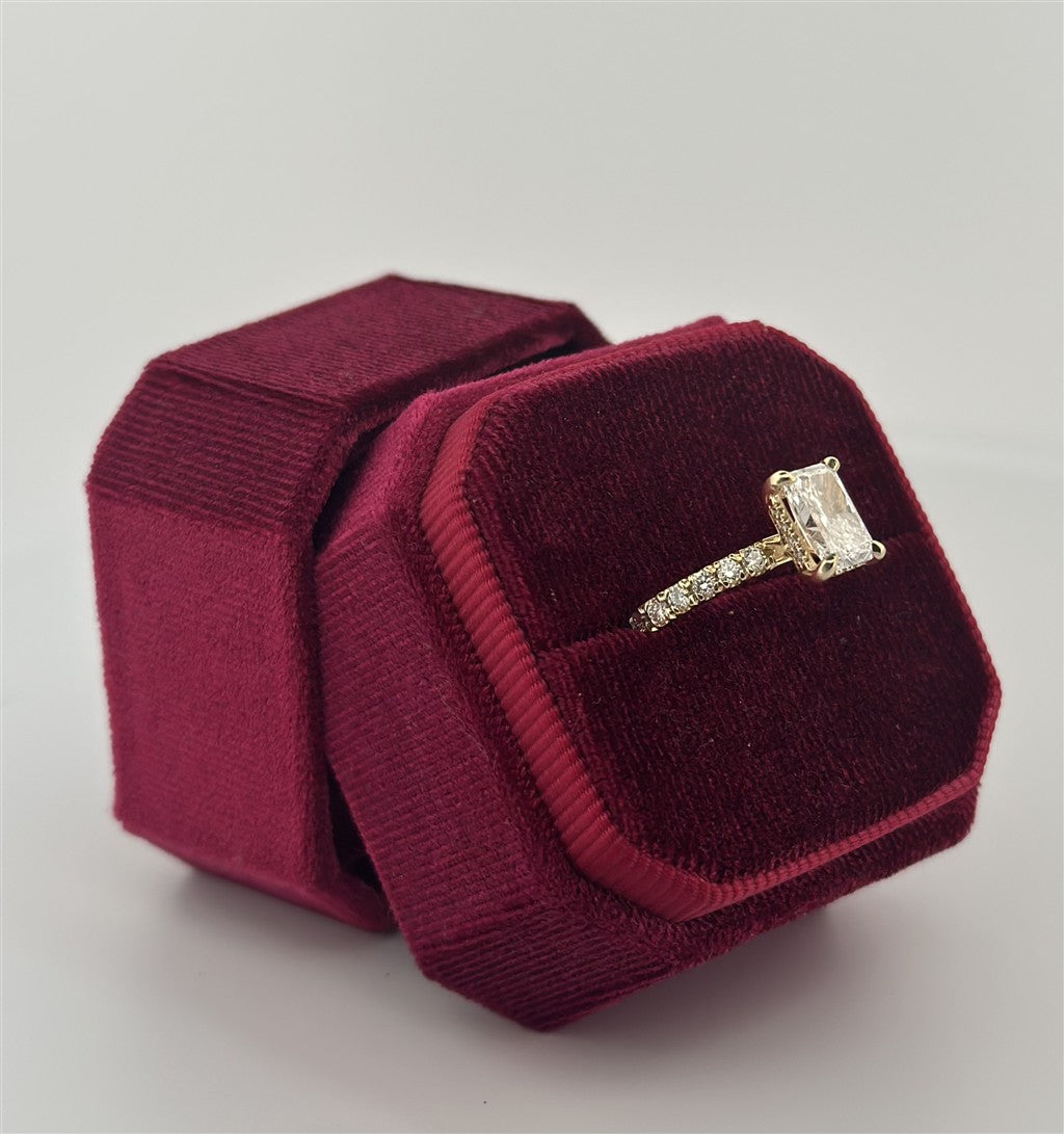 Yellow Gold Lab Grown Radiant Cut Diamond Engagement Ring