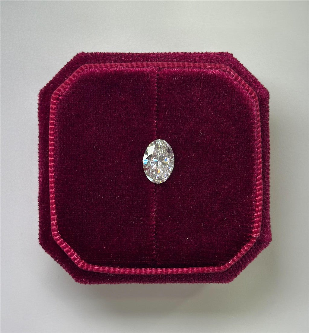 Lab Grown Oval Diamond