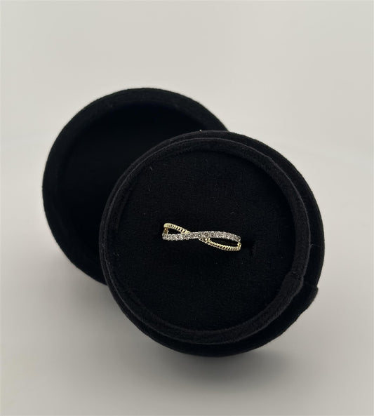 Yellow Gold Diamond Twisted Ring