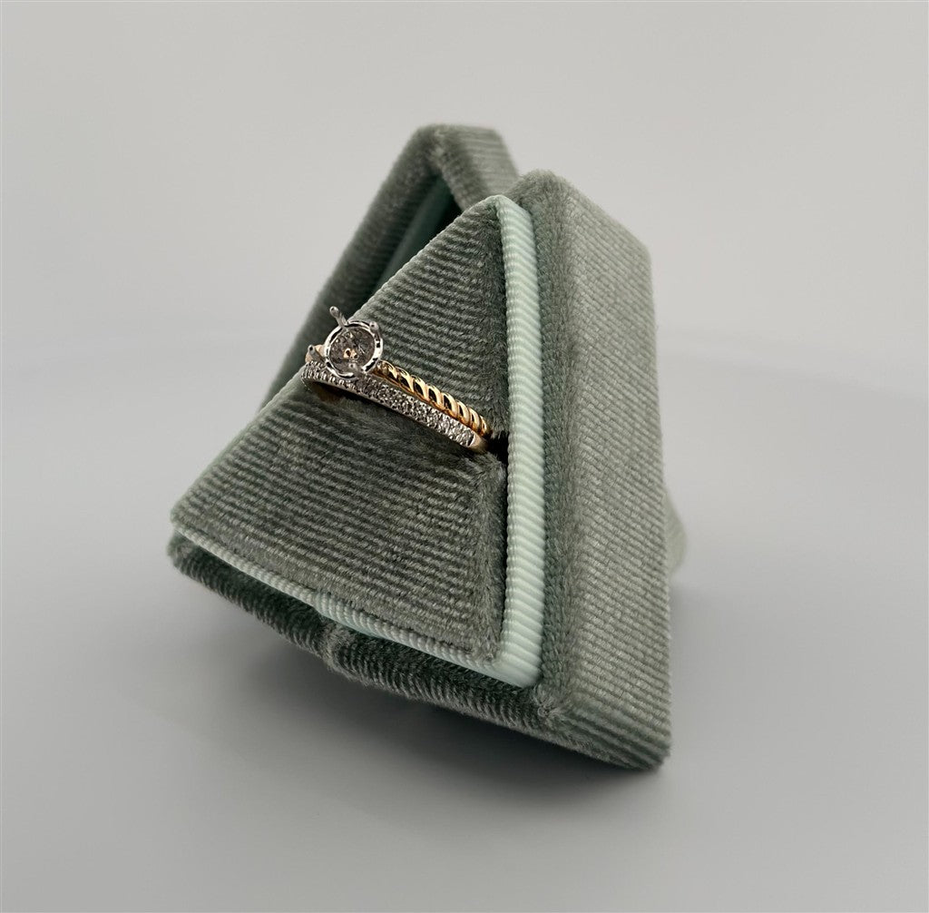 Yellow Gold Diamond Semi Mount