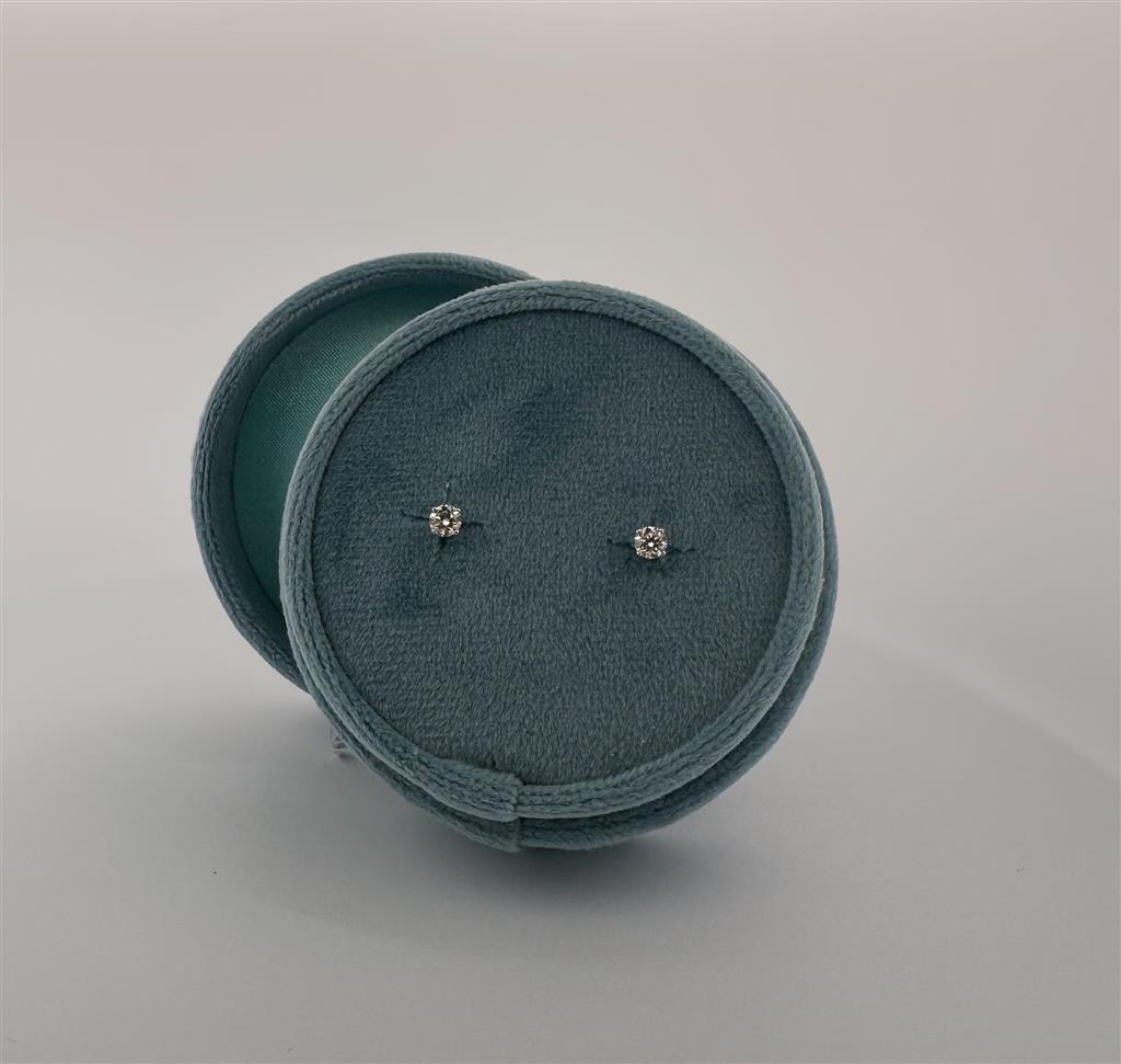 White Gold Diamond Stud Earrings