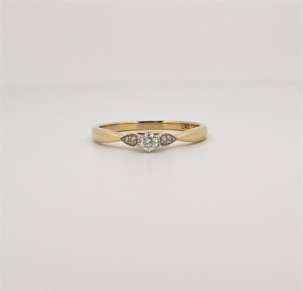 Yellow Gold Diamond Fashion Ring