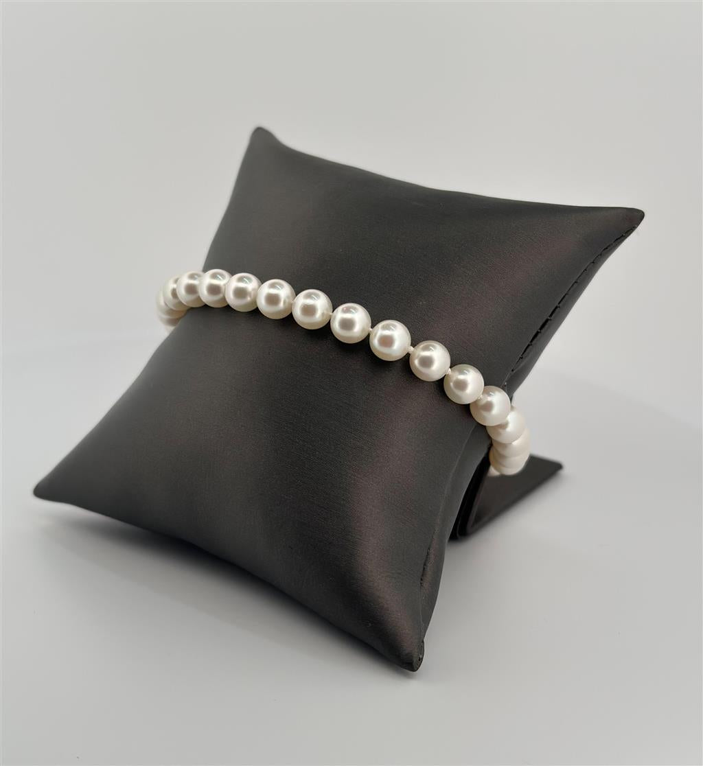 Gold Pearl Bracelet