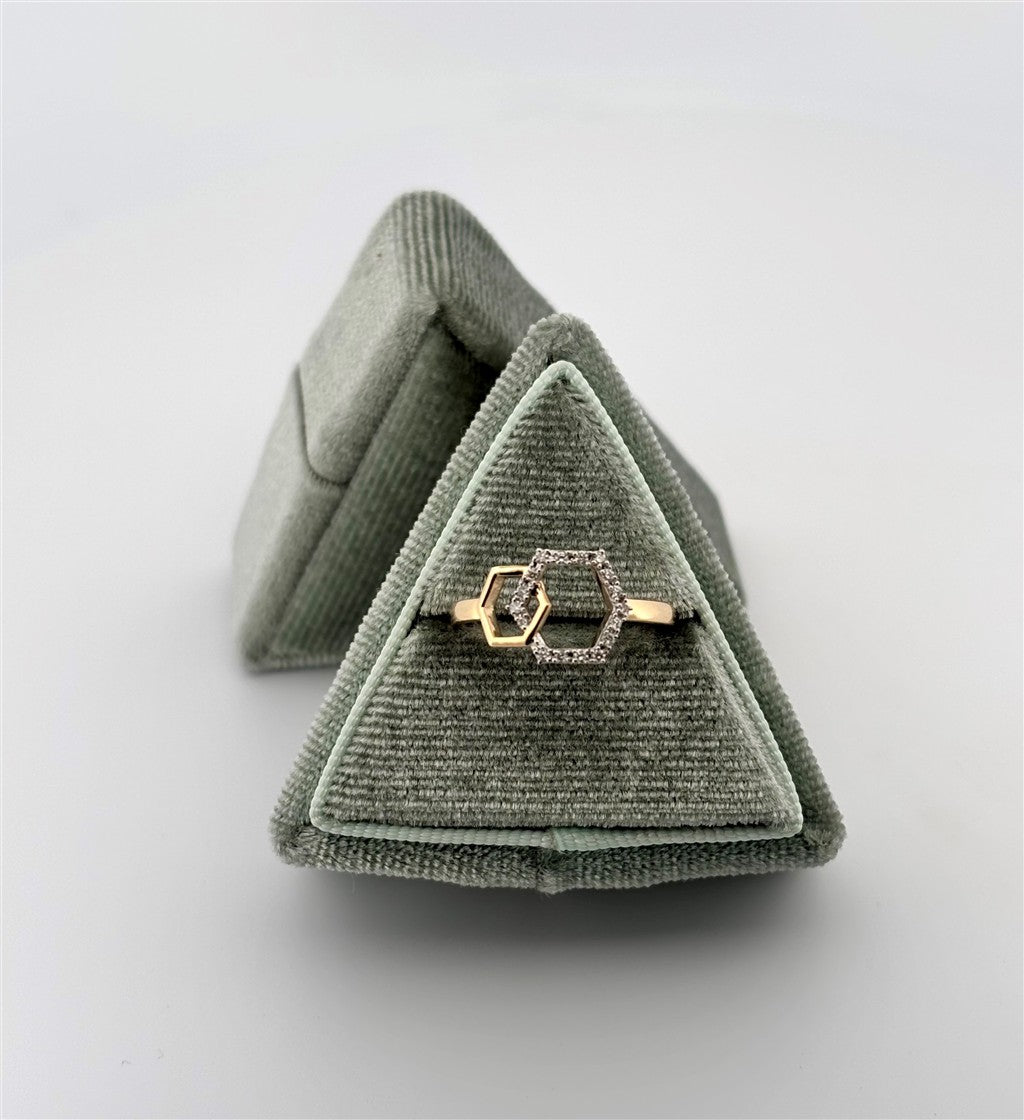 Yellow Gold Diamond Fashion Ring