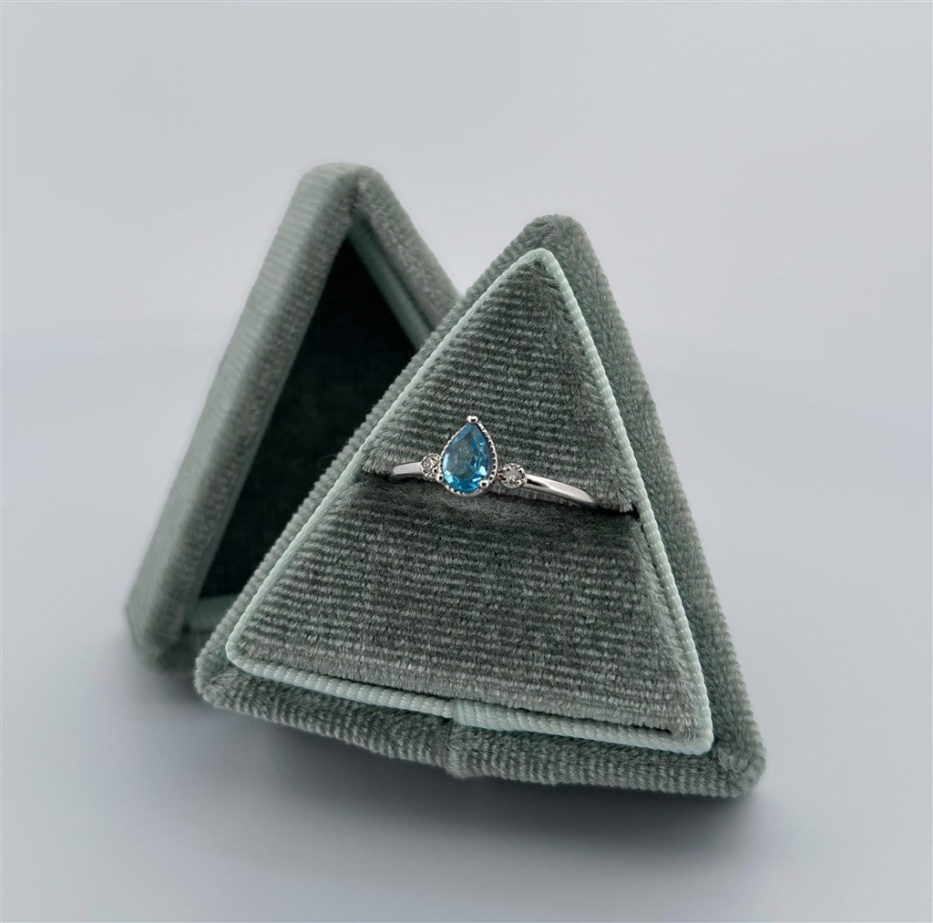 White Gold Pear Shape Aquamarine Ring