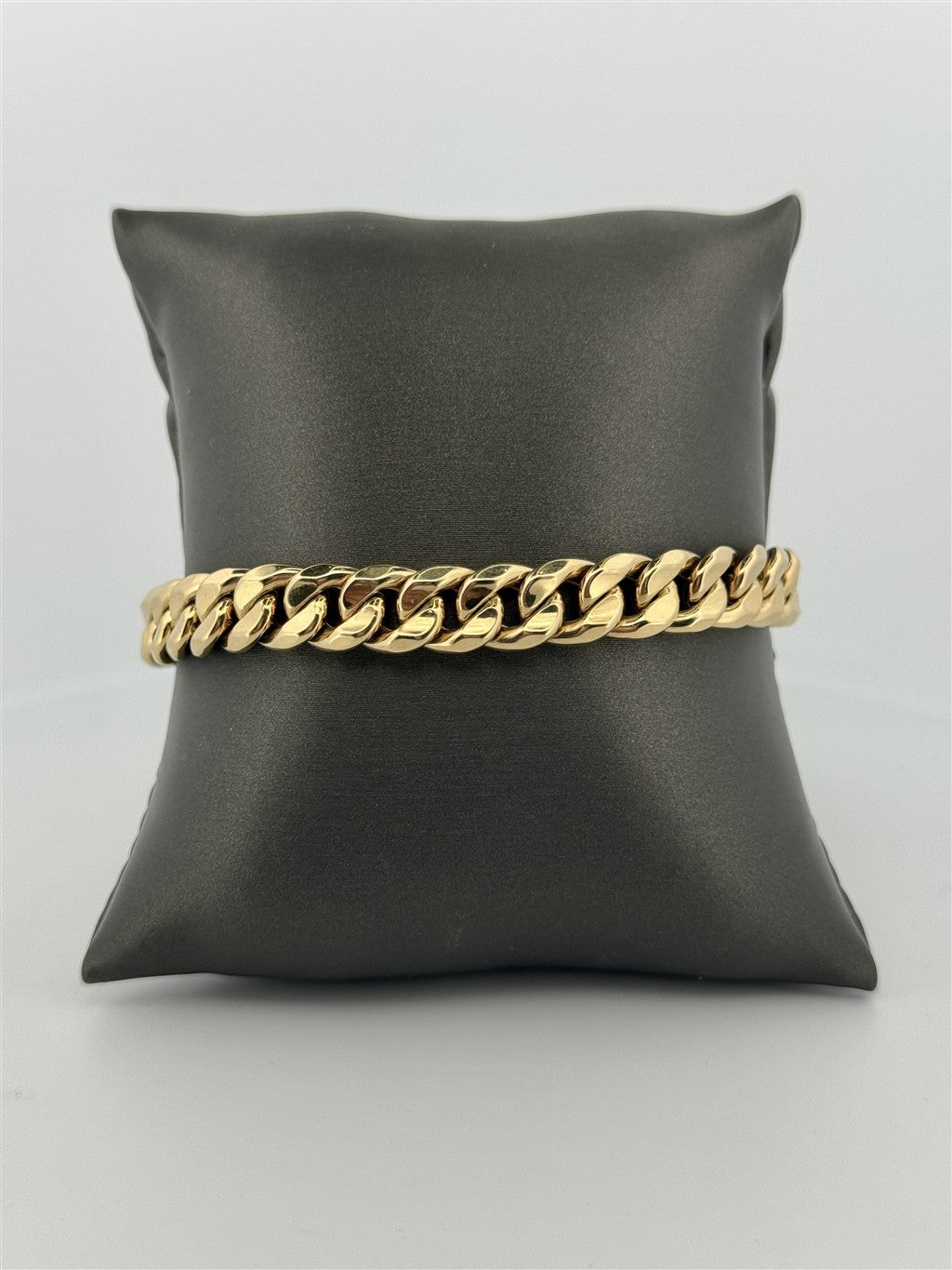 Yellow Gold Cuban Link Bracelet