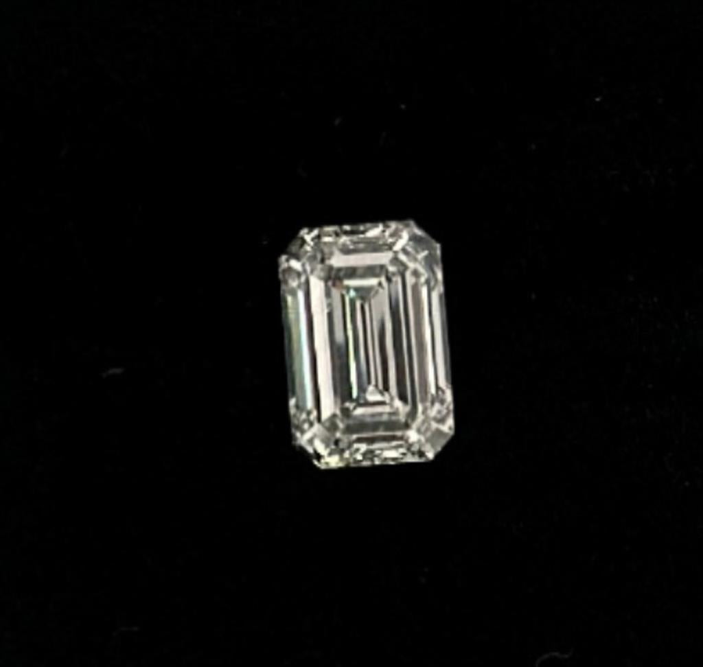 Lab Grown Emerald Cut Diamond
