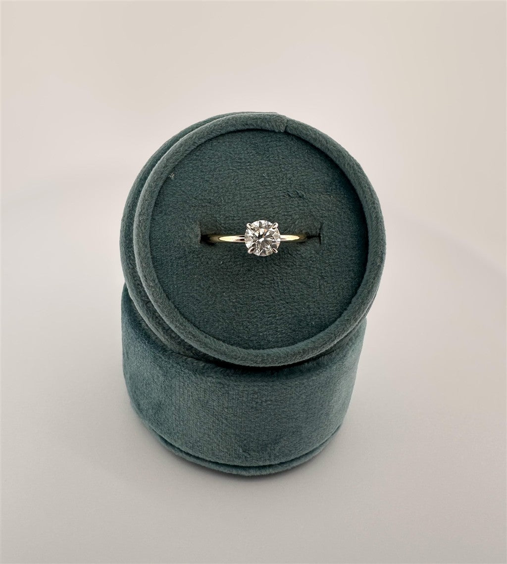 Yellow Gold Round Diamond Bridal Set