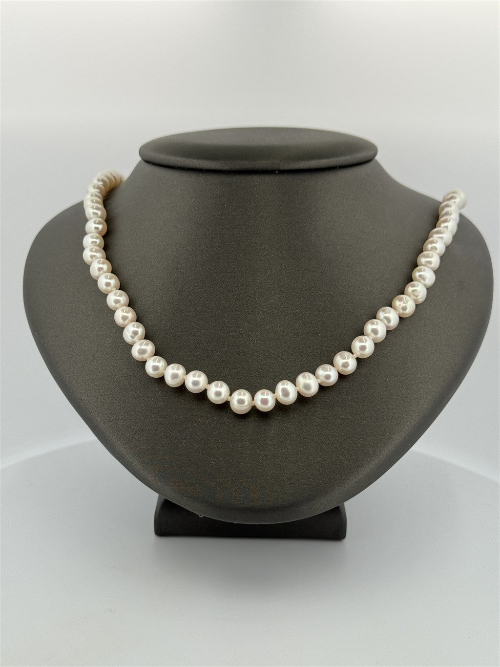 White Gold 18" Pearl Strand Necklace