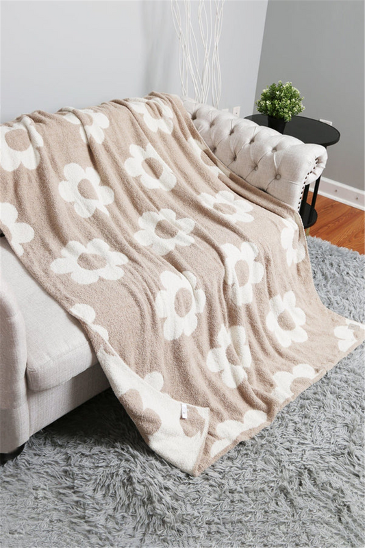 Daisy Throw Blanket