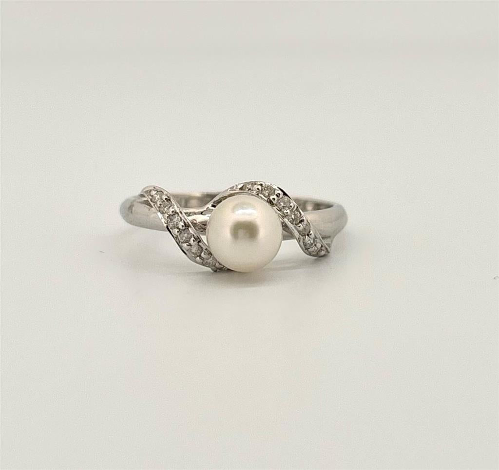 White Gold Diamond Accented Pearl Ring