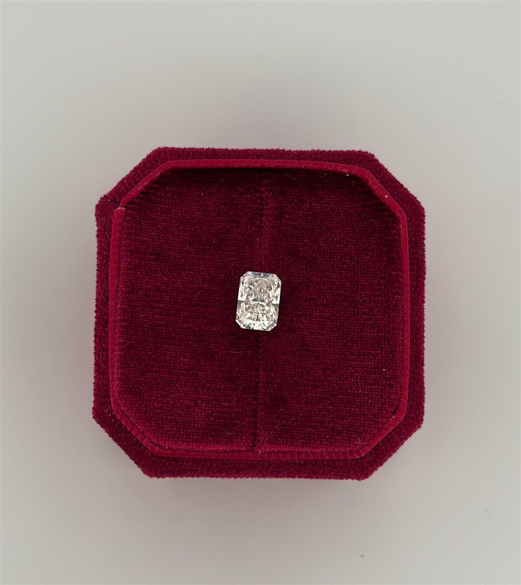 Lab Grown Radiant Cut Diamond