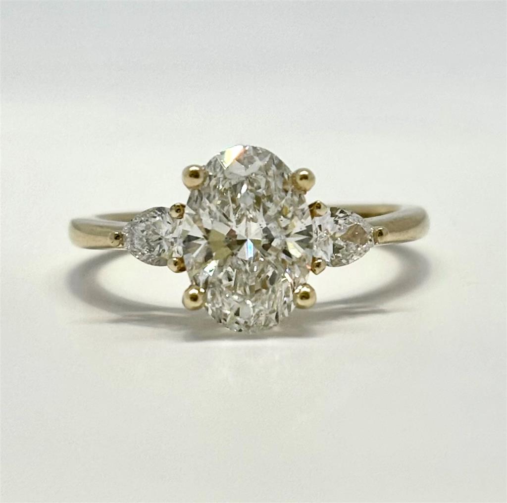 Yellow Gold Lab Grown Oval Diamond Three Stone Engagement Ring