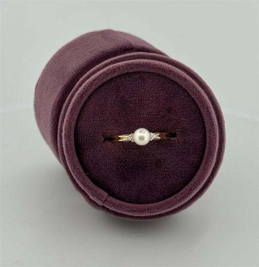 Yellow Gold Diamond Accented Pearl Ring