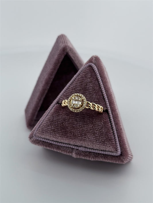Yellow Gold Diamond Fashion Ring