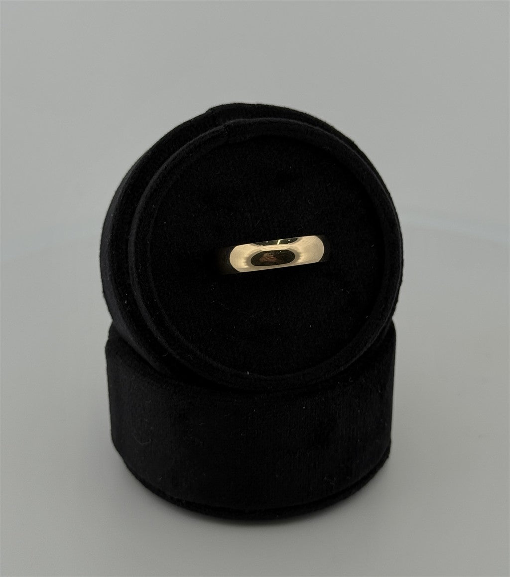 Yellow Gold Wedding Band