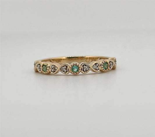 Yellow Gold Vintage Inspired May Birthstone Stackable Ring